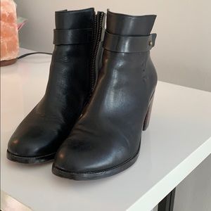 Halogen Glenna Ankle Boots